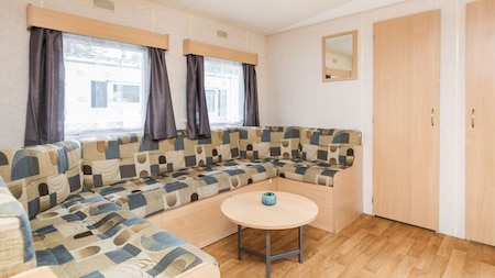 Wohnzimmer - EuroParcs Zilverstrand