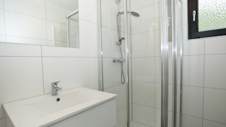 Badezimmer - EuroParcs Zuiderzee
