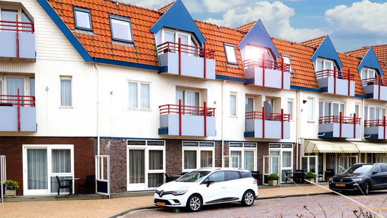 Beach Hotel Bergen aan Zee - Beach Hotel Bergen aan Zee