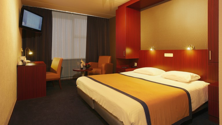 Komfortzimmer mit Bett – Brouwhotel Parkzicht