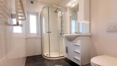 Badezimmer - TopParken Landgoed de Scheleberg