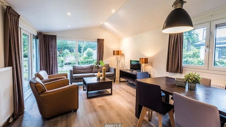Wohnzimmer - TopParken Recreatiepark 't Gelloo