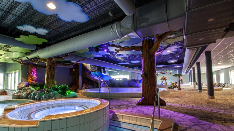 Schwimmbad Ferienpark Breebronne