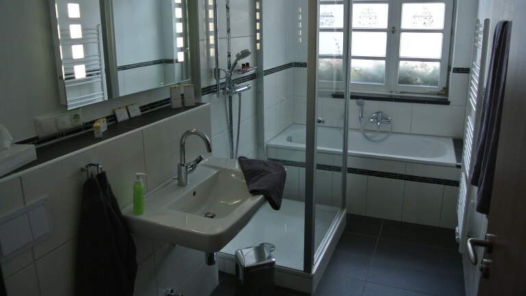 Standardzimmer – Haus Drei Könige