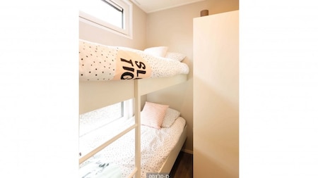 Slaapkamer - TopParken Recreatiepark Beekbergen Slaapkamer - TopParken Recreatiepark Beekbergen