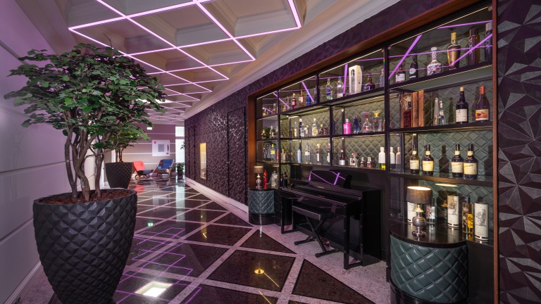 Lobby - Hotel Dux