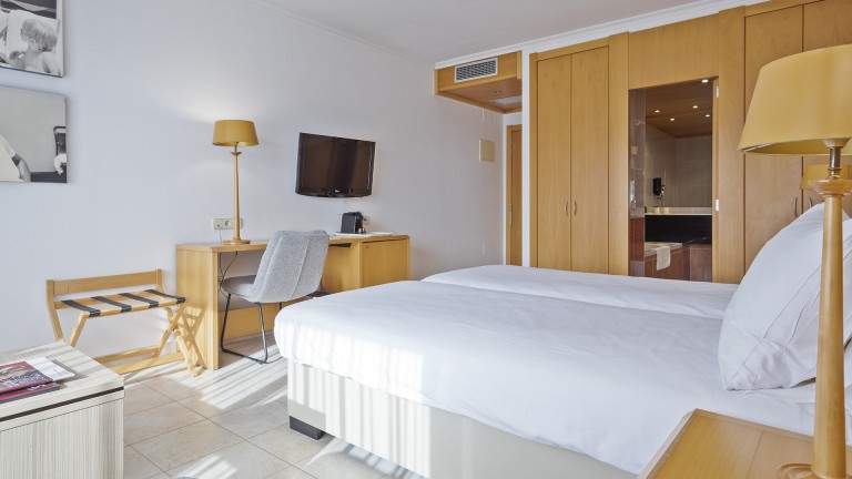 Deluxe kamer met terras - Van der Valk Barcarola