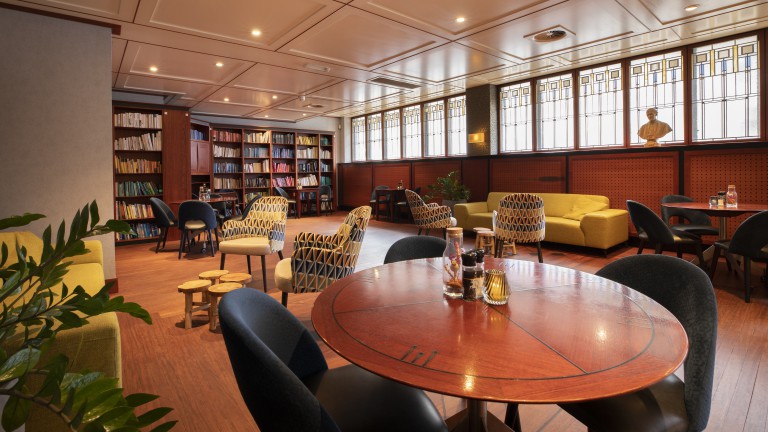 Grand Cafe - Flonk Hotel Groningen Centre, BW Signature Collection