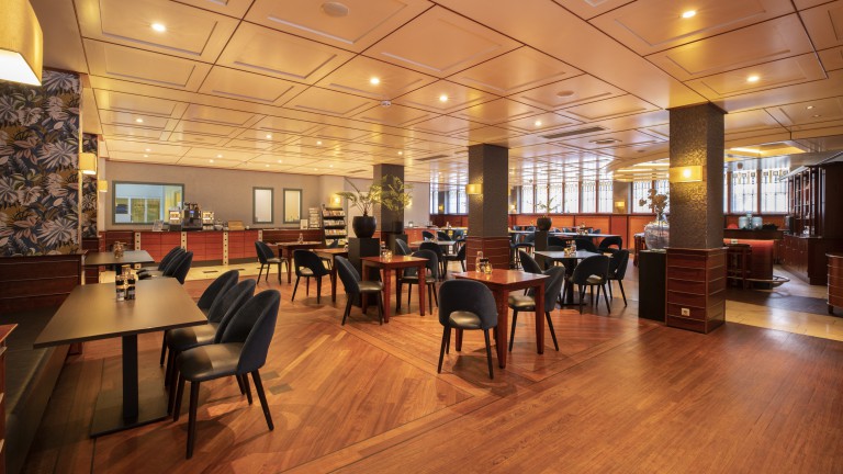 Grand Cafe - Flonk Hotel Groningen Centre, BW Signature Collection