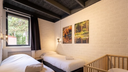 Schlafzimmer - Roompot Ferienpark  Weerterbergen