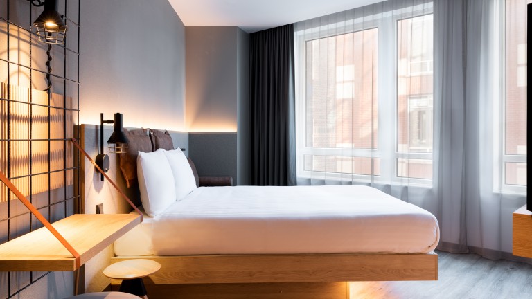 Moxy sleeper queen - Moxy The Hague