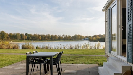 Terrasse - Roompot Vakantiepark Hunzedal