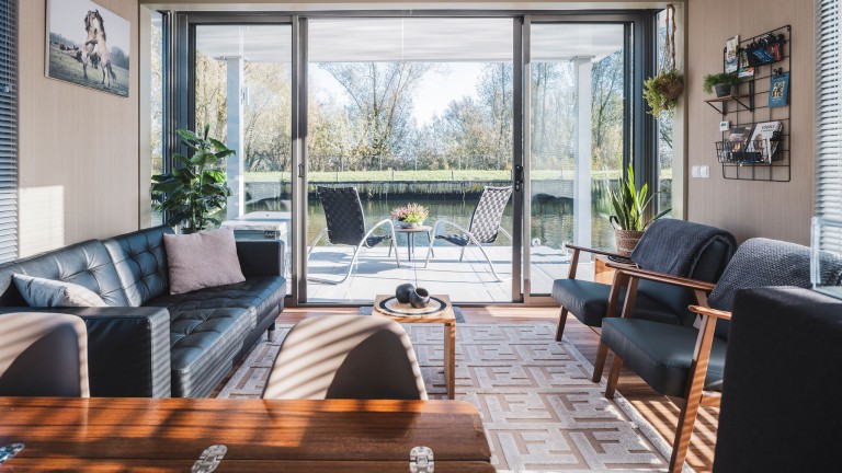 Woonkamer - AquaHome in de Biesbosch