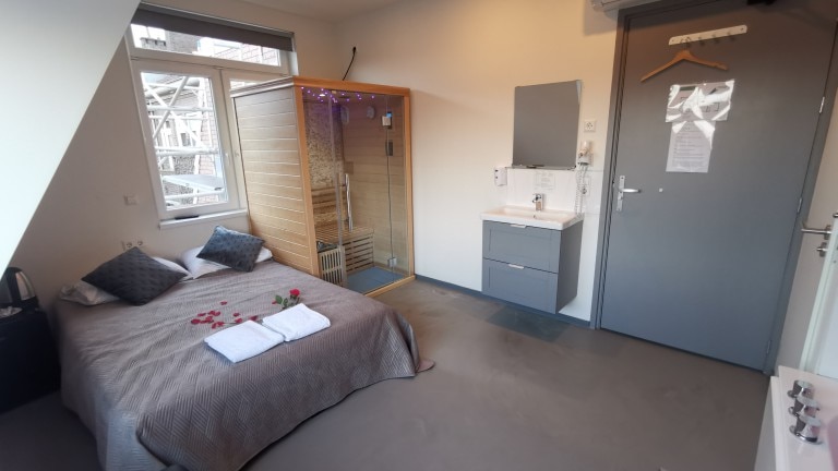 Compacte wellness suite - Hotel Chao NL