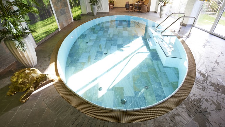 Zwembad - Willino Privathotel