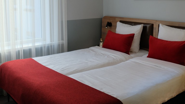 Standaardkamer landzijde - Two Brothers Noordwijk Beach Hotel