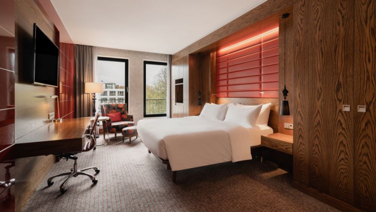 King Guest Room - Hilton The Hague