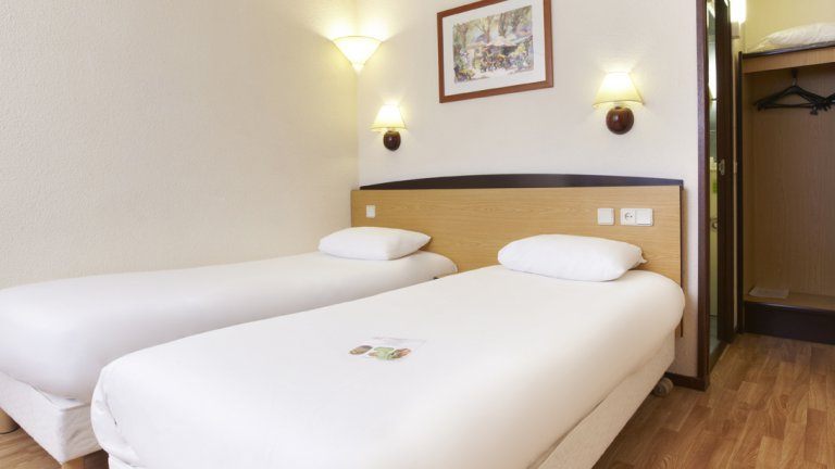 Standardzimmer – Campanile Hotel Vilvoorde