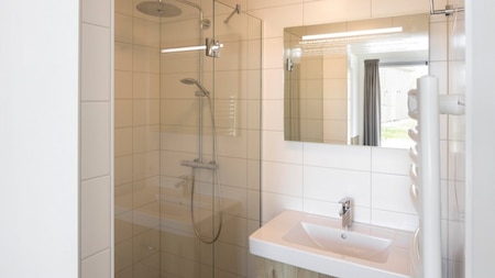 Badkamer - Roompot Water Village Badkamer - Roompot Water Village