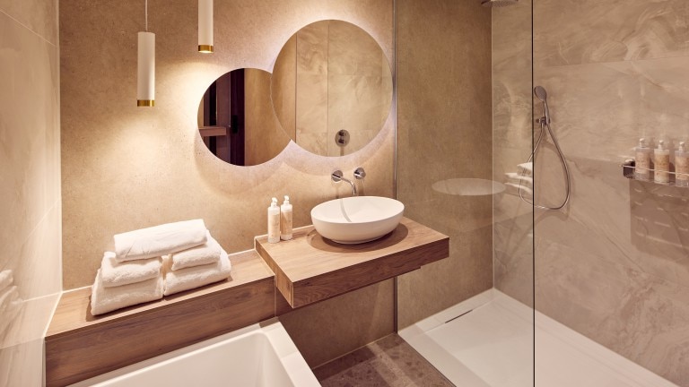 Deluxe king kamer - Van der Valk Hotel Gorinchem