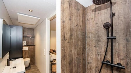 Badezimmer Ferienpark Breebronne