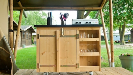 Buitenaanzicht - Vodatent Camping de Boomgaard