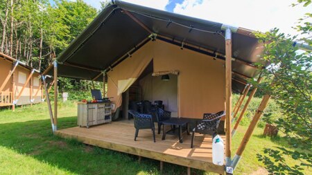 Buitenaanzicht - Vodatent Camping de Boomgaard