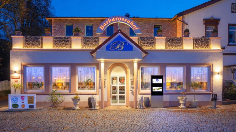 Hotel Restaurant Barbarossahof - Hotel Restaurant Barbarossahof