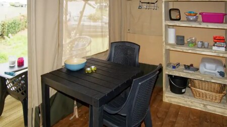 Woonkamer - Vodatent Camping La Dolce Vita Woonkamer - Vodatent Camping La Dolce Vita