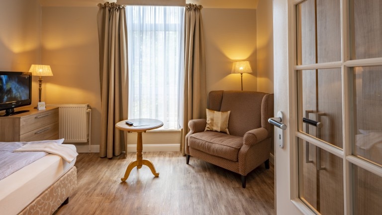 Einzelzimmer Superior – Sonnenresort Huttmann