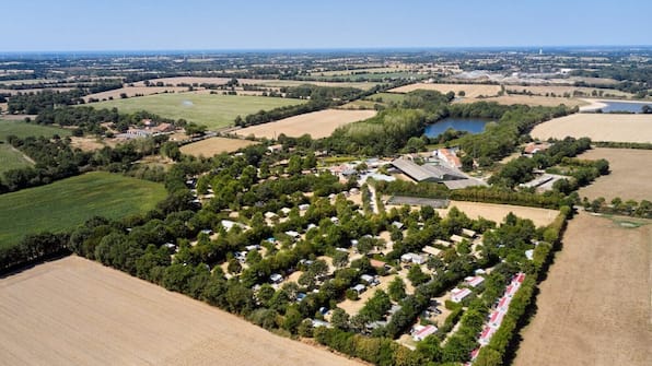 Luchtfoto - Villatent Camping La Bretonnière