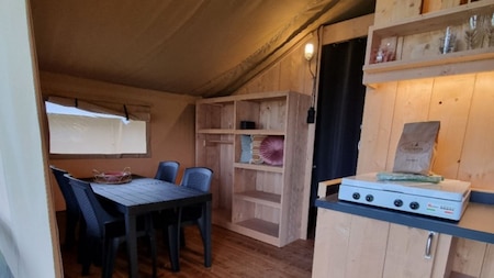 Innen - Vodatent Camping de Tulpenweide