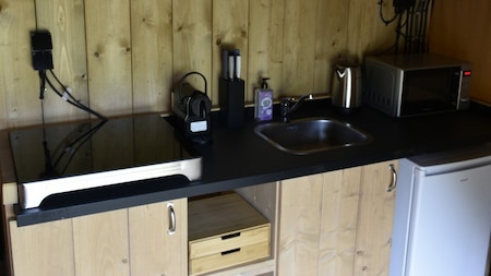 Keuken - Vodatent Glamping Mooirust