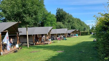Buitenaanzicht - Vodatent Camping Emmen