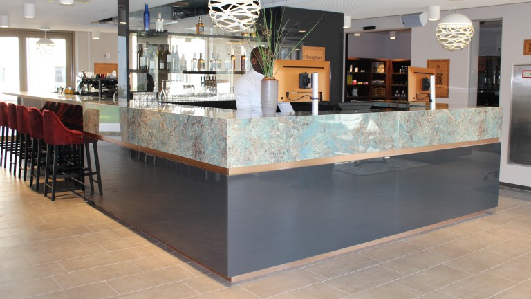 Bar- MASEVEN München Messe Dornach