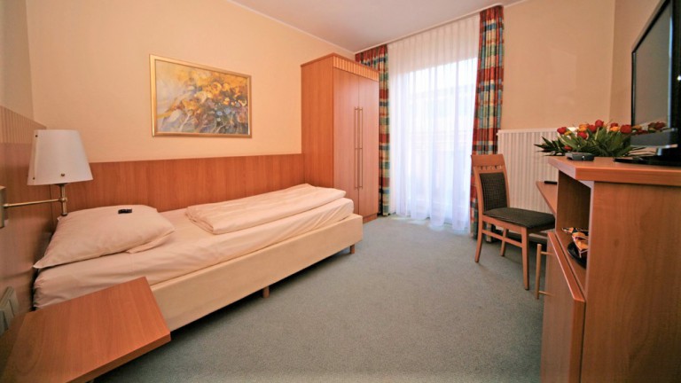 Eenpersoons kamer - City Partner Central Hotel Wuppertal