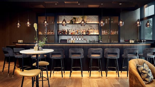 Bar - Van der Valk Hotel Breukelen
