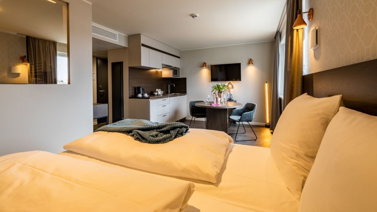 MADREAM - MASEVEN München Mess Trudering