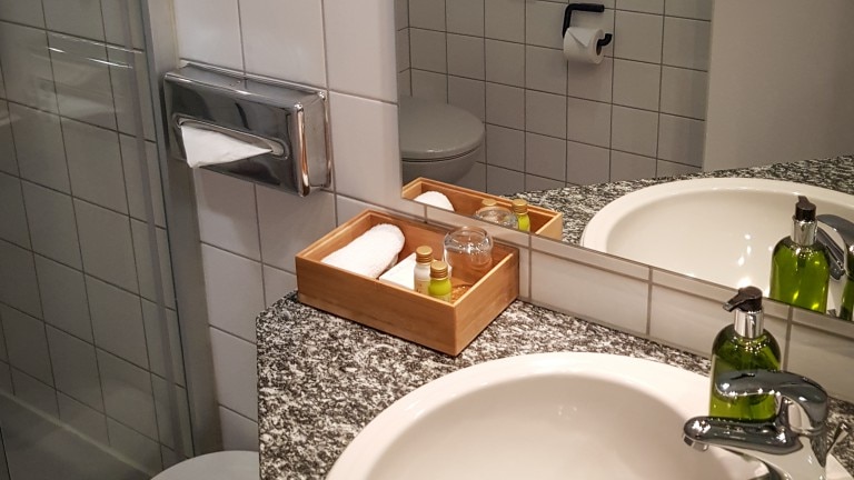 Badkamer - Astralis Hotel Domizil