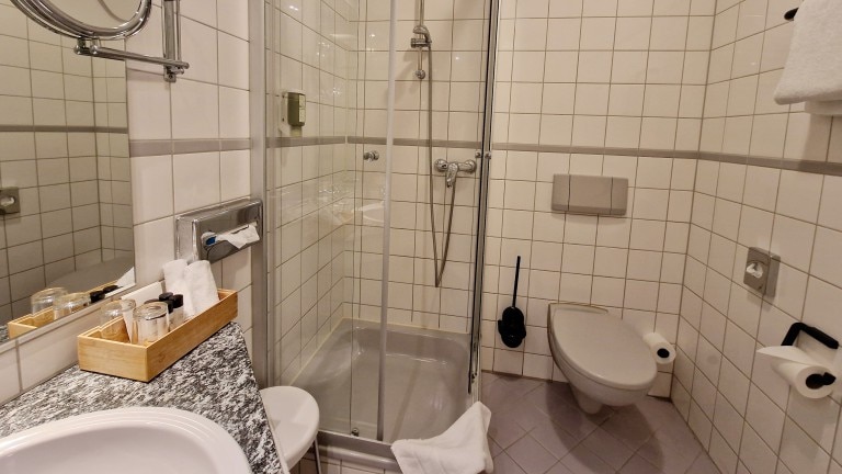 Badkamer - Astralis Hotel Domizil