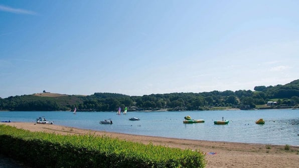 Meer - Villatent Camping les Genêt