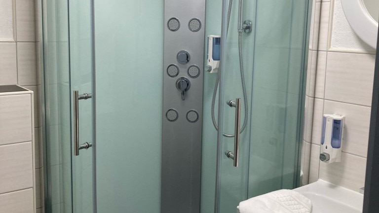 Badezimmer – Hotel Fritz