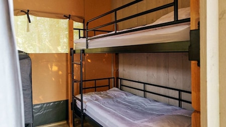 Slaapkamer - Villatent Camping La Garenne Slaapkamer - Villatent Camping La Garenne