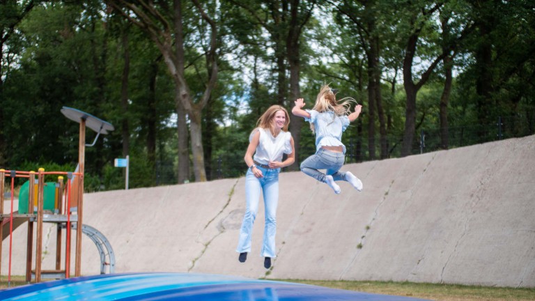 Spielplatz - TopParken Recreatiepark de Wielerbaan