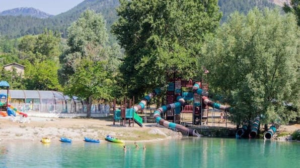 Glijbanen - Villatent Camping Le Lac Bleu