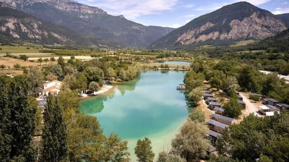 Recreatiemeer - Villatent Camping Le Lac Bleu