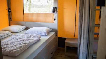 Schlafzimmer - Villatent Camping Leï Suves