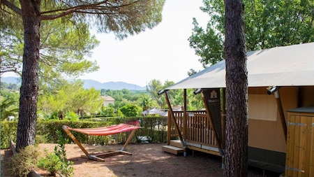 Außenansicht - Villatent Camping Leï Suves