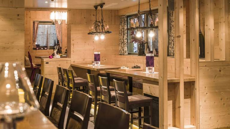 Bar - Berghotel Hochfügen