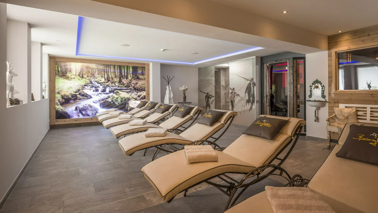Relaxruimte - Tuin - Berghotel Hochfügen
